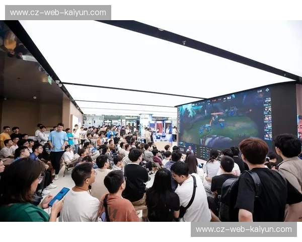 电竞赛事热点话题：正在重塑观赛与商业的风向标